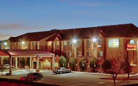 Western Skies Inn And Suites